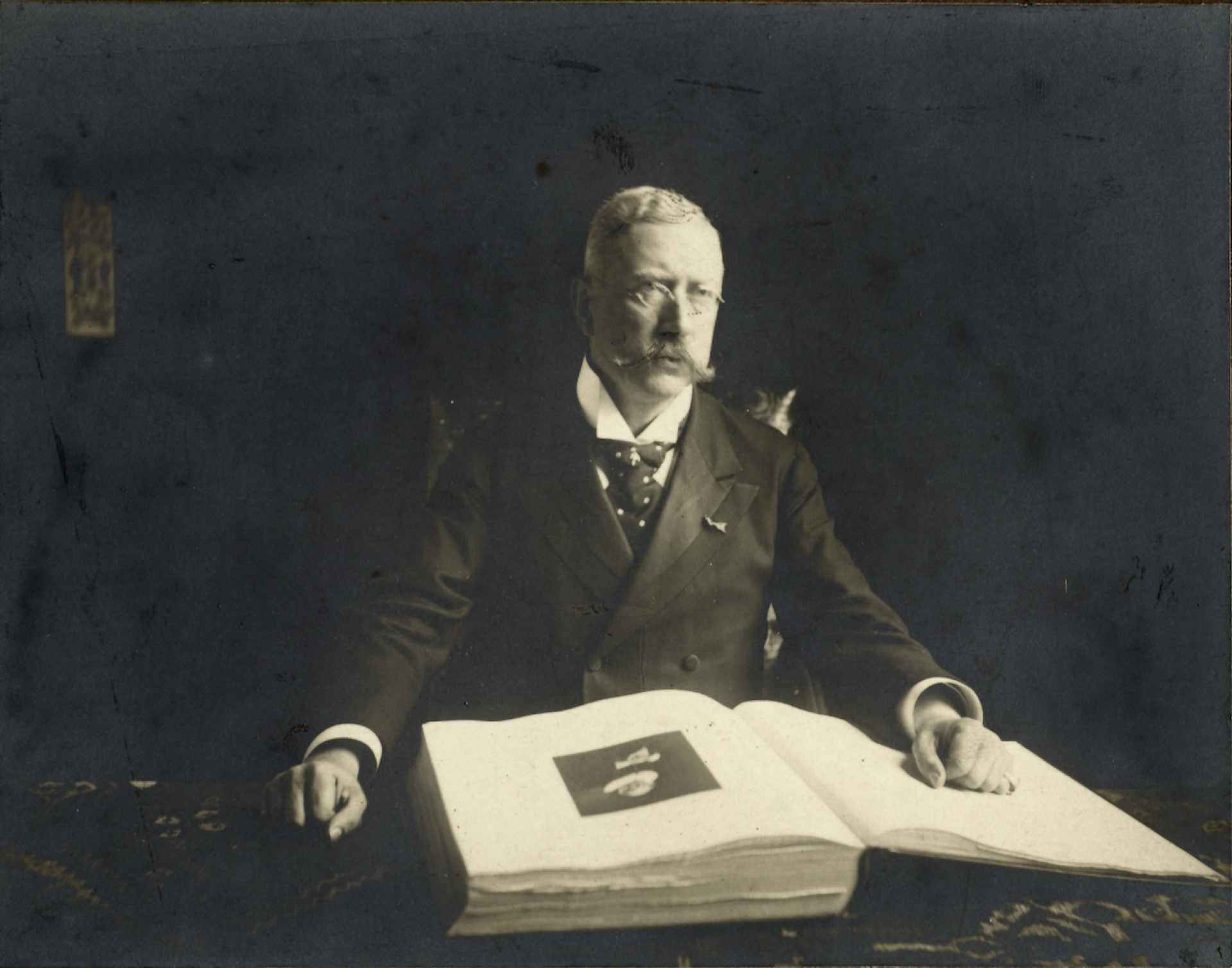 Portret van Abraham Bredius (1855-1946), 1905, collectie RKD