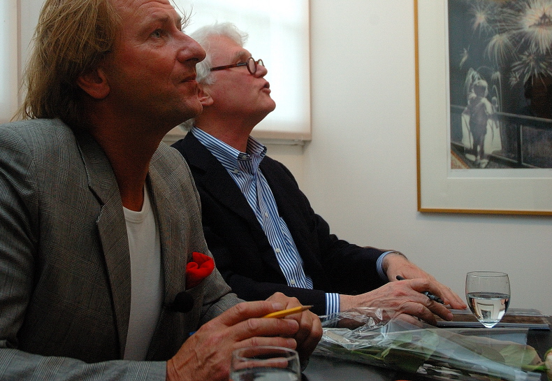 Booksigning Adriaan van Dis en Harald Vlugt. Photo: Rielle Boerland