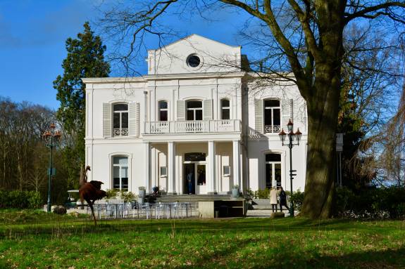 Herman van Veen Arts Center